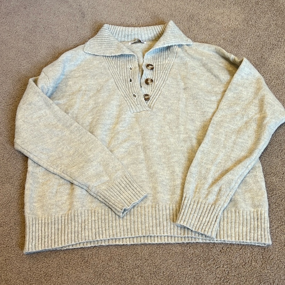 Women’s Sweater